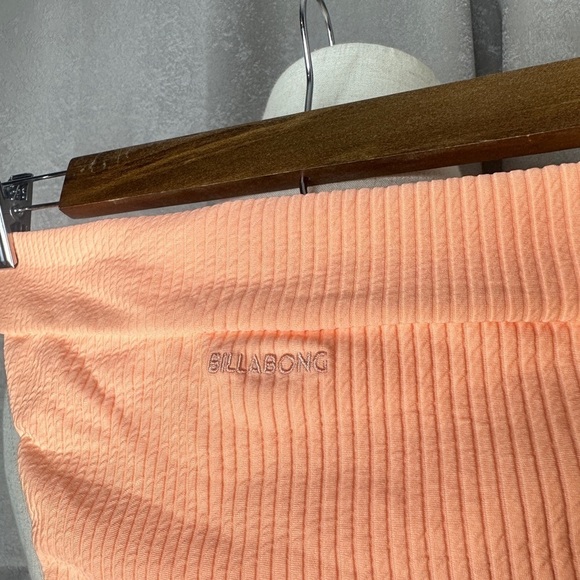 NEW Billabong Ribbed Bikini Bottom in Neon Tangerine Sz Medium - Picture 3 of 7